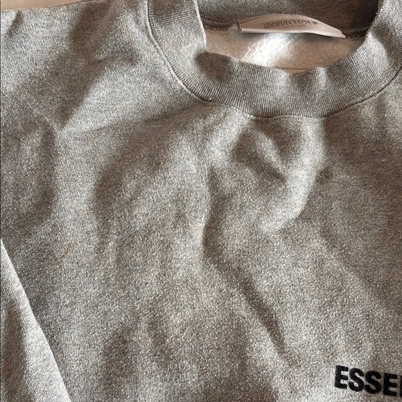 Essentials - Picture 2 of 5